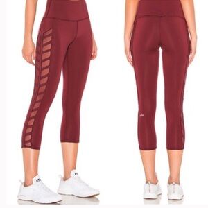 Alo Chevron High Waist Capri Leggings Black Cherry Small Gym Yoga‎ Running